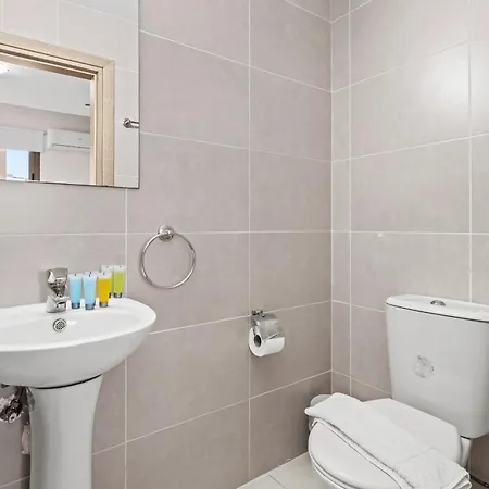 Downtown 2 Bedroom Flat Lárnaca