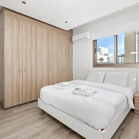 Downtown 2 Bedroom Flat Appartement Larnaca